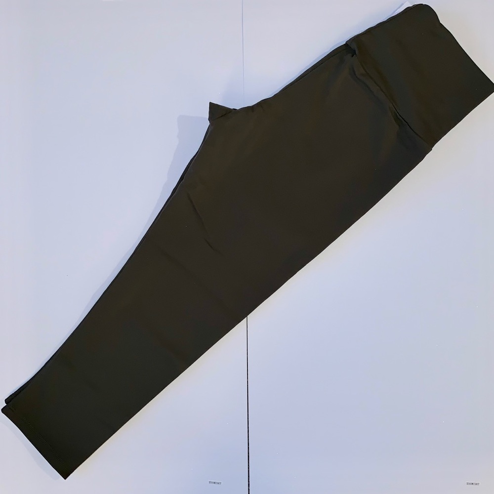 RUNE NYC cropped workout leggings